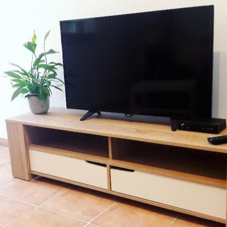 Apartment Nena Near The City Center With Free Parking Pula Extérieur photo